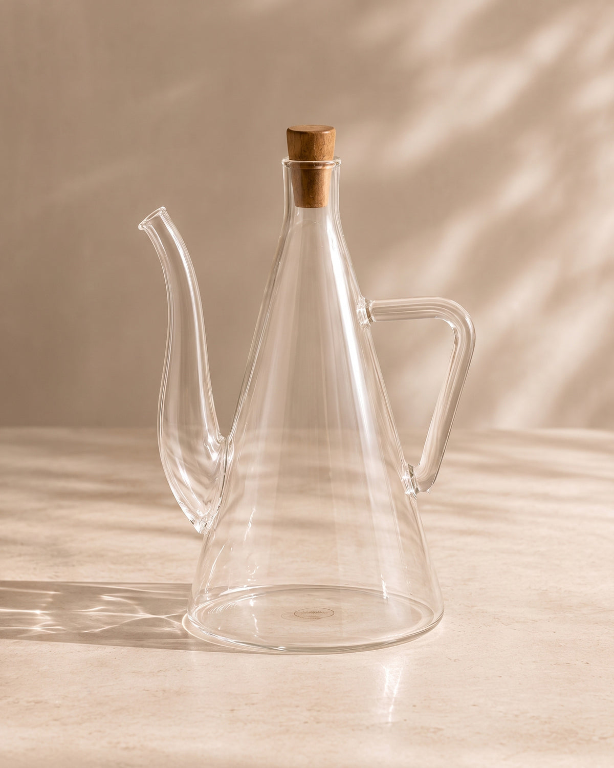 Soledo borosilicaat glazen oliefles met acacia dop | 585 ml