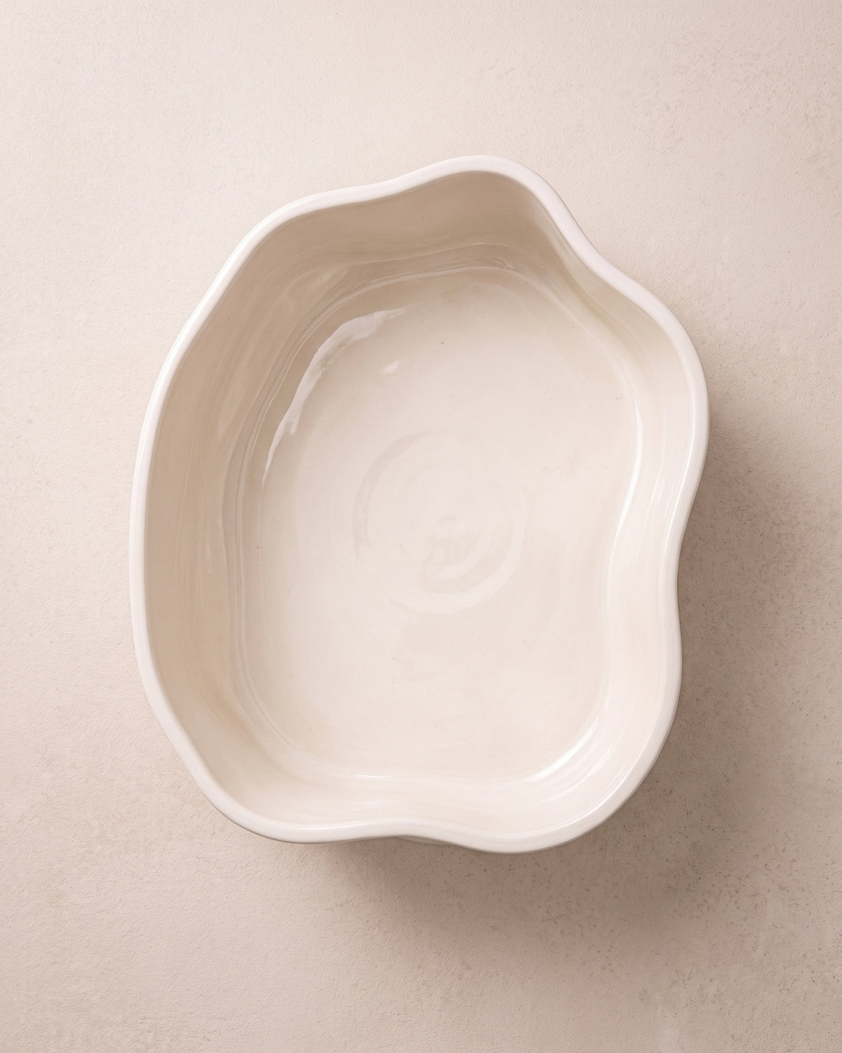 Nordic - Keramieken Wave Schaal - Créme - 2240 ml